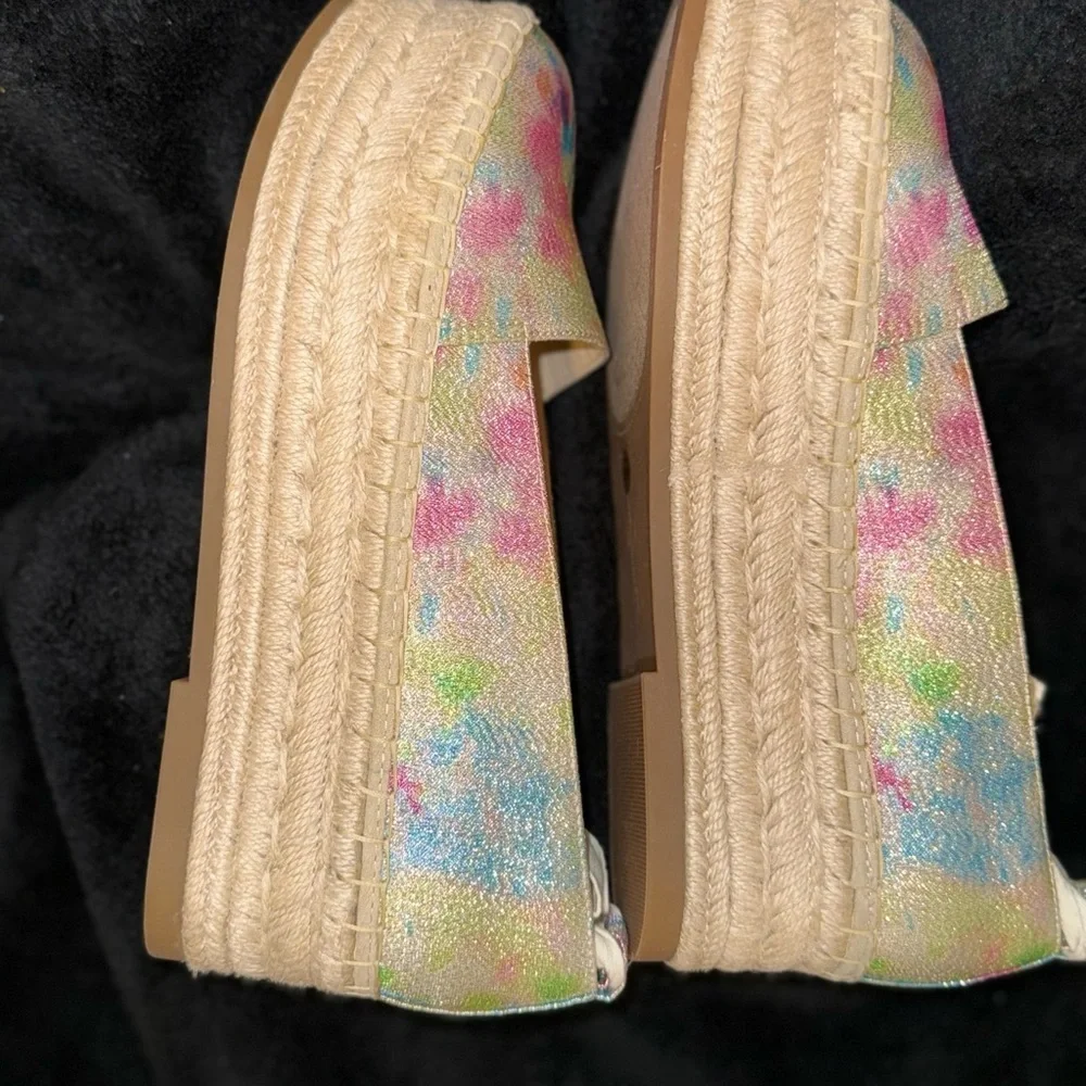 Jessica Simpson Pink and Blue Espadrilles with Artistic Design New*